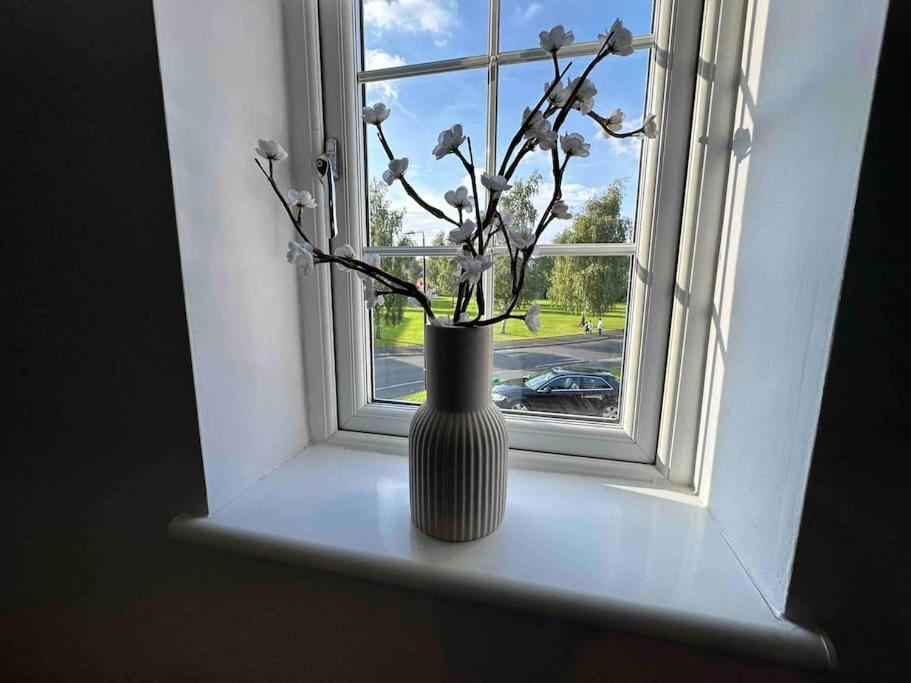 Waterside Mufc & Trafford Centre Townhouse 4 Bedroom Free Parking Manchester Exterior photo